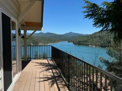 Retreat 18 Lake View